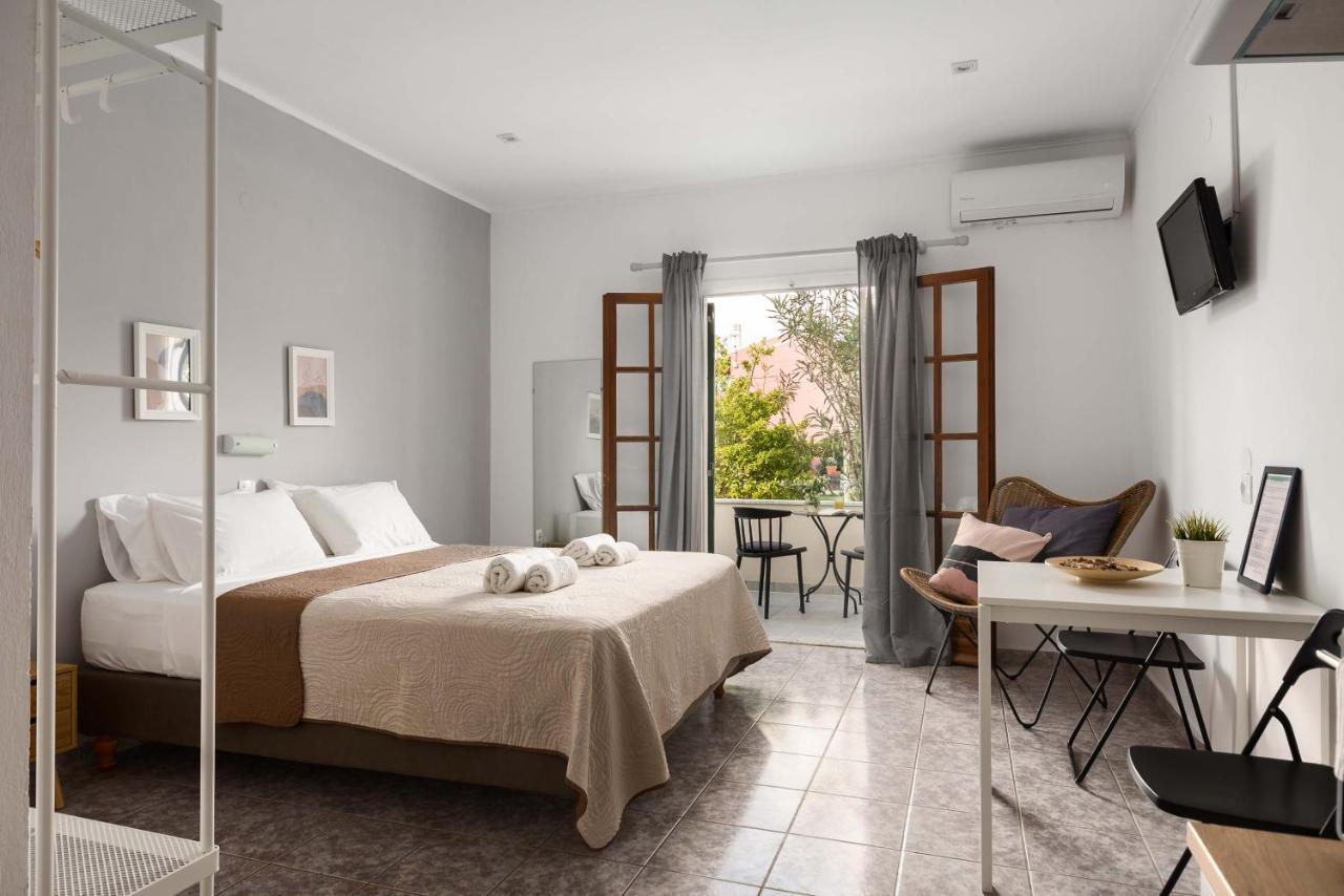 Marias Seaside Apartments Acharavi  Exterior photo